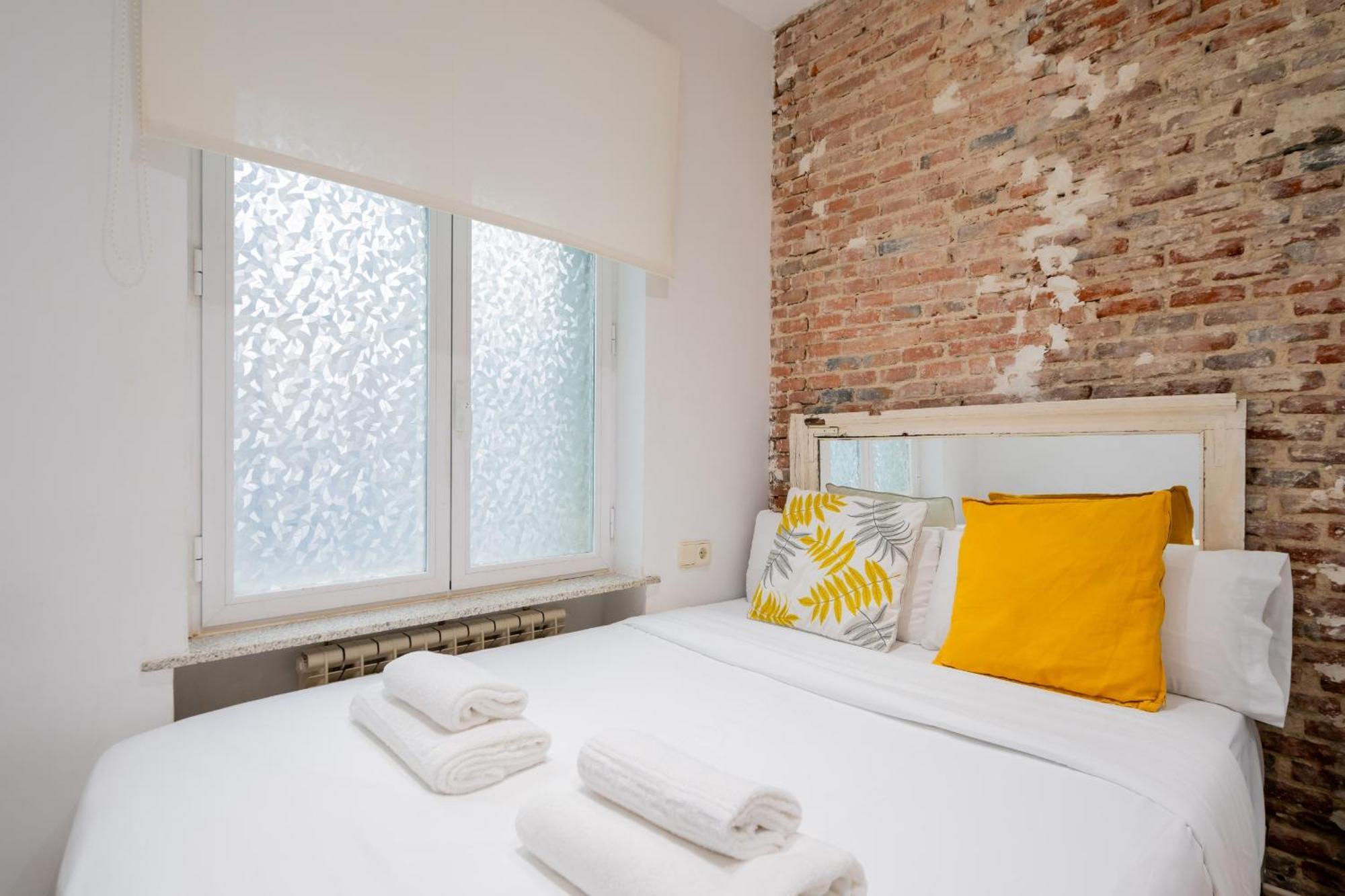 Apartamento En La Plaza De Lavapies Alquiler Temporal มาดริด ภายนอก รูปภาพ